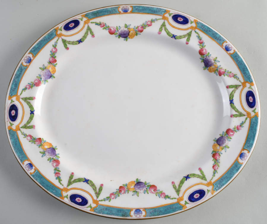 Puritan 15" Oval Serving Platter by Royal Worcester-1