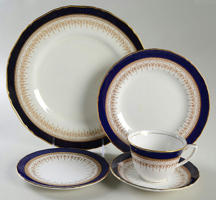 Regency Blue 5 Piece Place Setting by Royal Worcester-1