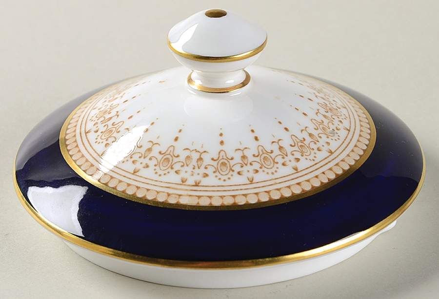 Regency Blue Lid for Teapot by Royal Worcester-1