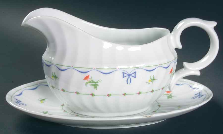 Ribbons & Bows Gravy Boat & Underplate by Royal Worcester-1