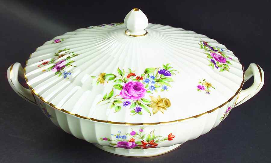 Roanoke Cream Round Covered Vegetable by Royal Worcester-1