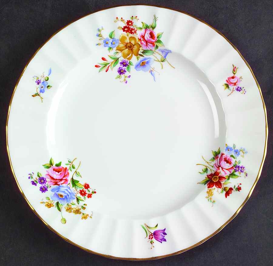 Roanoke White Dessert/Pie Plate by Royal Worcester-1