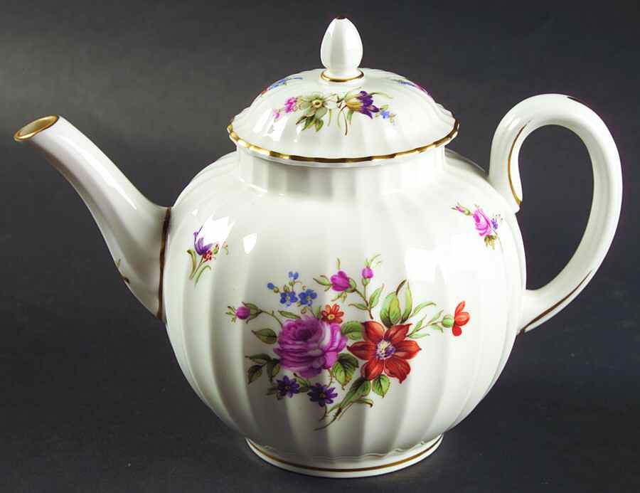 Roanoke White Mini Teapot & Lid by Royal Worcester-1