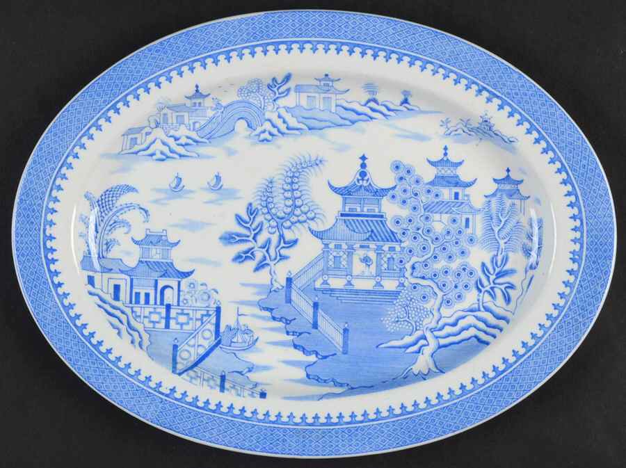 RW16 10" Oval Serving Platter by Royal Worcester-1