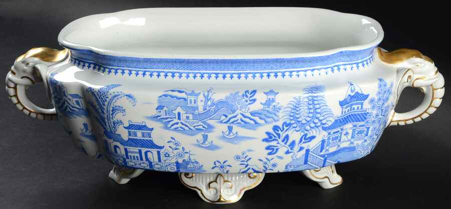 RW16 Tureen No Lid by Royal Worcester-1