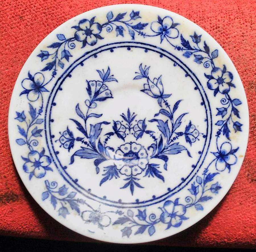 RW46 Saucer by Royal Worcester-1
