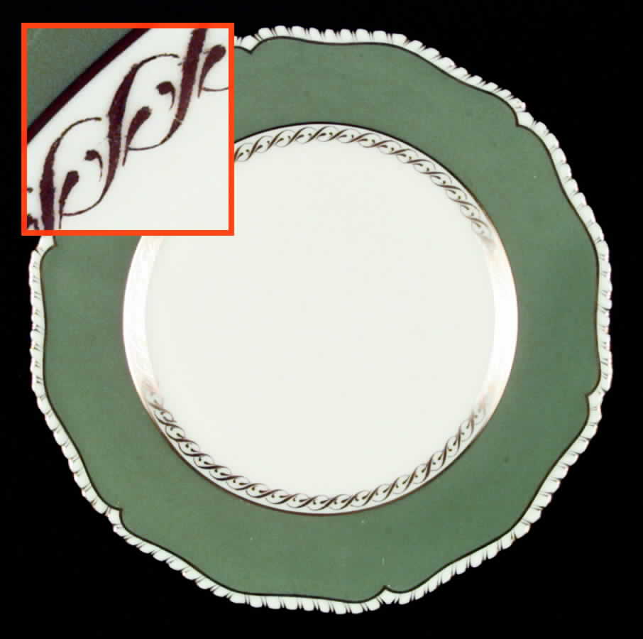 Z1452 Dinner Plate by Royal Worcester-1