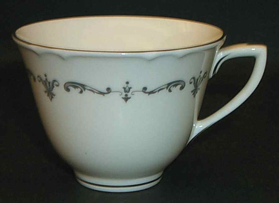 Silver Chantilly Footed Cup by Royal Worcester-1