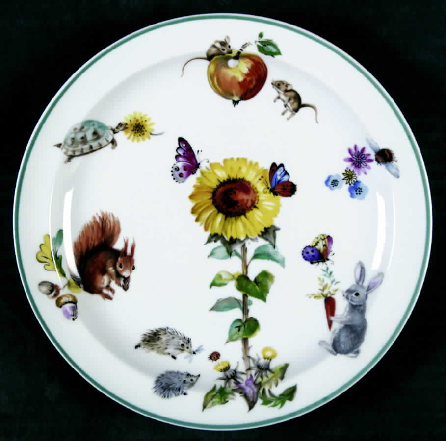 Skippety Tale Child's Plate by Royal Worcester-1