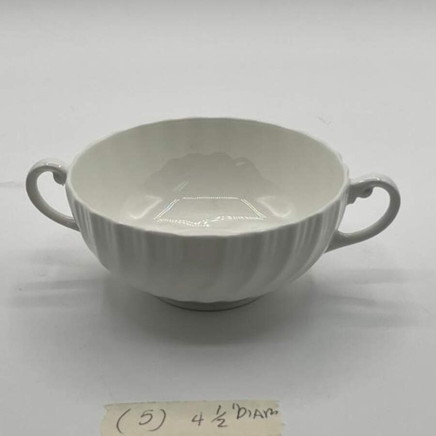 Snowflake Footed Cream Soup Bowl by Royal Worcester-1