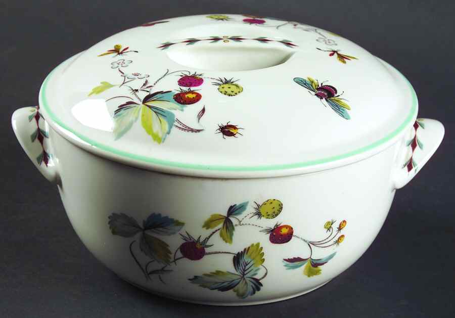 Strawberry Fair (Oven To Table, Bluetrim) 1 Pt Round Covered Casserole by Royal Worcester-1