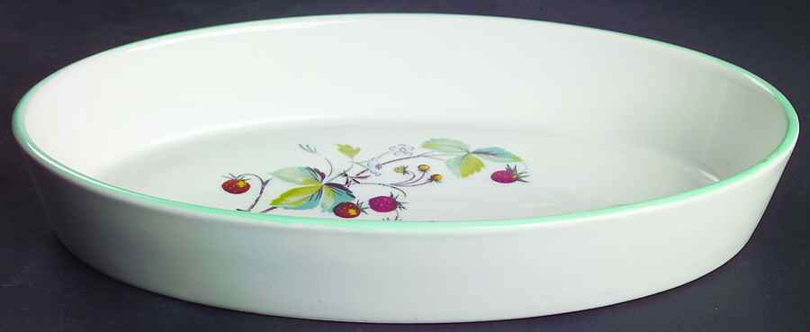 Strawberry Fair (Oven To Table, Bluetrim) 10" Oval Baker by Royal Worcester-1