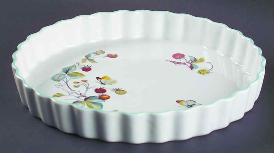 Strawberry Fair (Oven To Table, Bluetrim) 10" Quiche by Royal Worcester-1