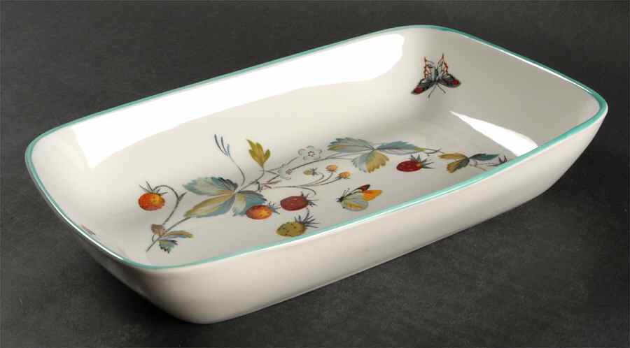 Strawberry Fair (Oven To Table, Bluetrim) 10" Rectangular Baker by Royal Worcester-1