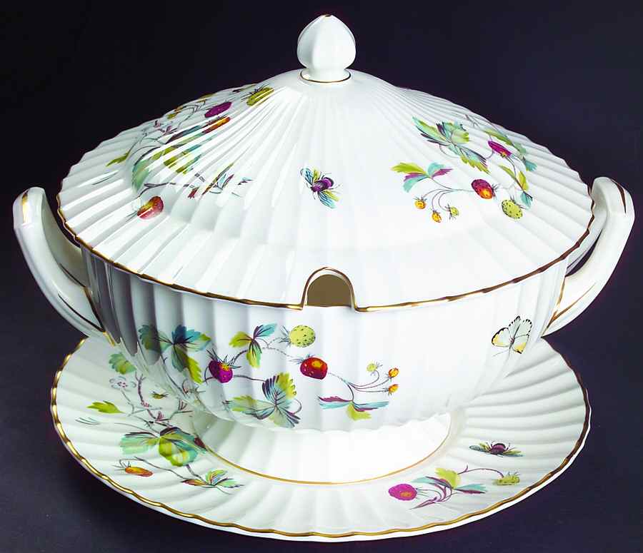 Strawberry Fair (Bone, Rim, Fluted, Gold) Tureen & Lid w/Underplate by Royal Worcester-1