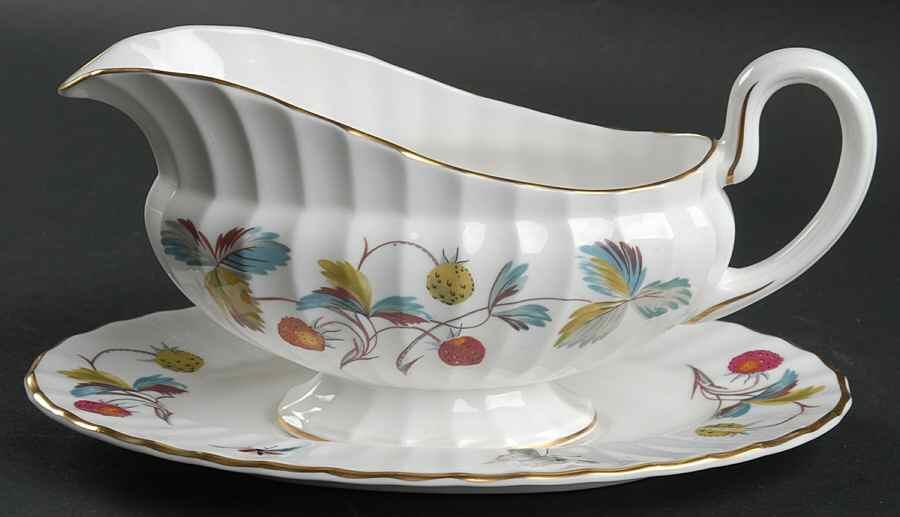 Strawberry Fair (Bone, Rim, Fluted, Gold) Gravy Boat & Underplate by Royal Worcester-1