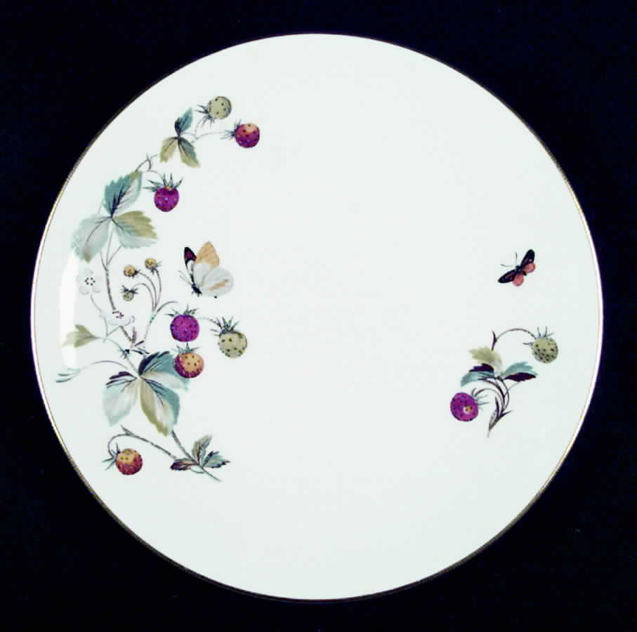 Strawberry Fair (Bone, Coupe, Smooth, Gold) Luncheon Plate by Royal Worcester-1