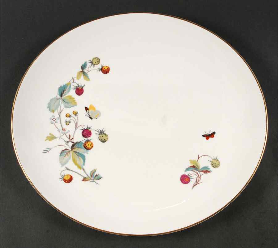 Strawberry Fair (Bone, Coupe, Smooth, Gold) 14" Oval Serving Platter by Royal Worcester-1