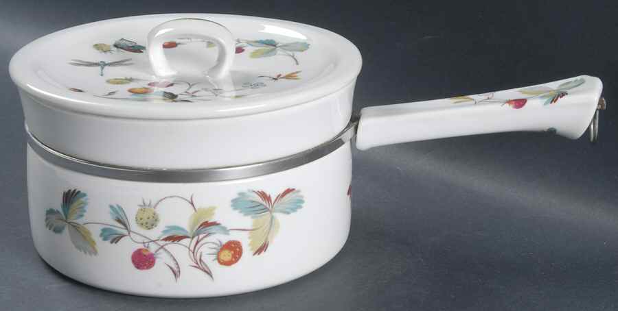 Strawberry Fair (Bone, Coupe, Smooth, Gold) Saucepan & Lid by Royal Worcester-1