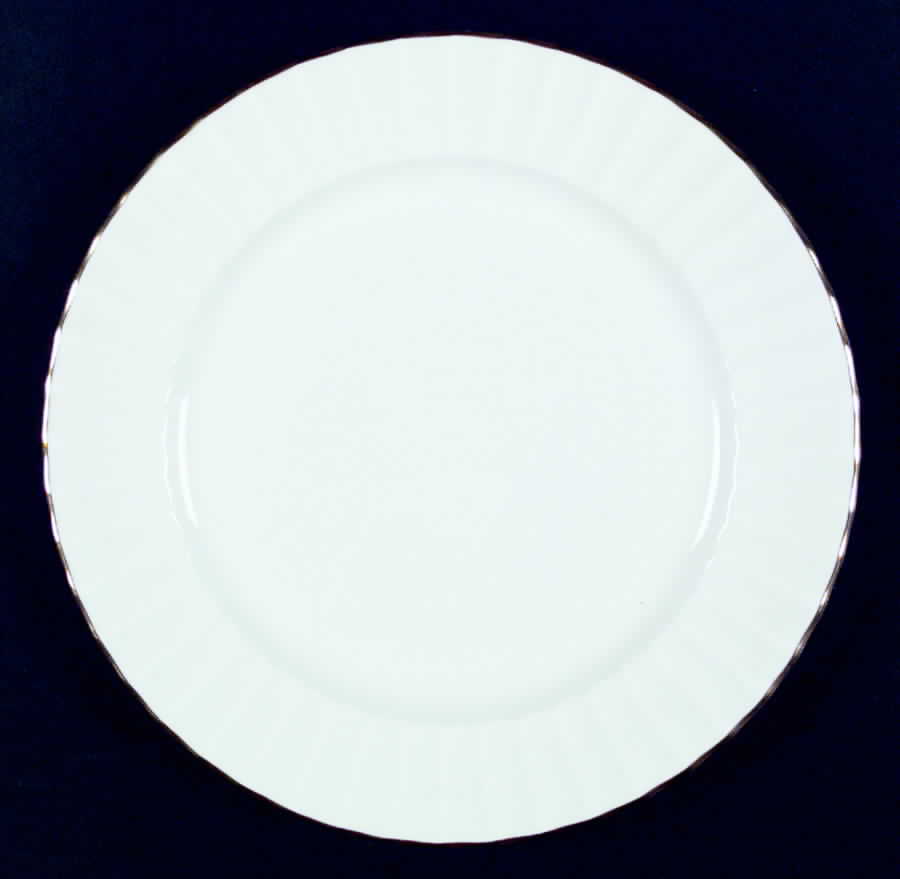 Strathmore Dinner Plate by Royal Worcester-1