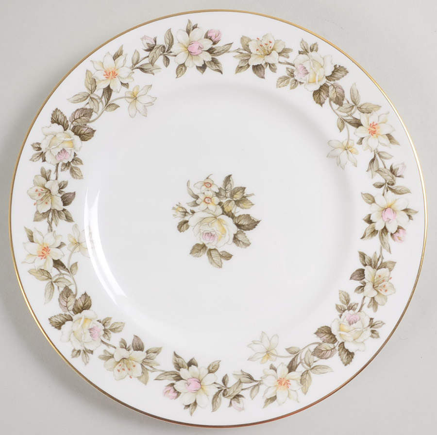 Torquay Luncheon Plate by Royal Worcester-1