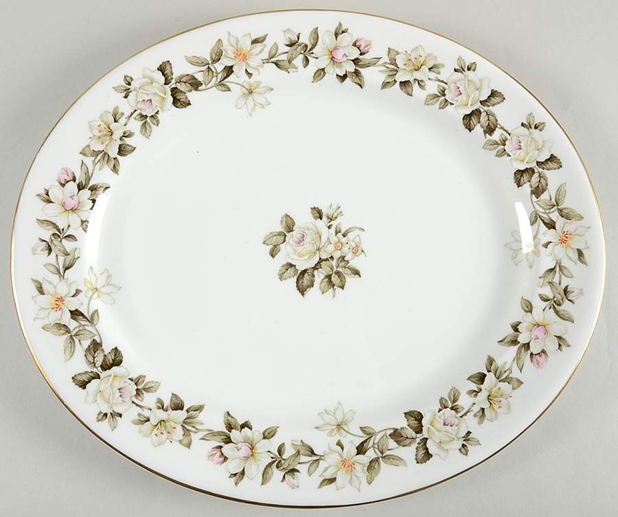 Torquay 15" Oval Serving Platter by Royal Worcester-1