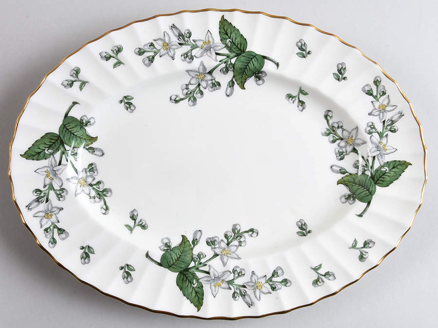 Valencia 11" Oval Serving Platter by Royal Worcester-1