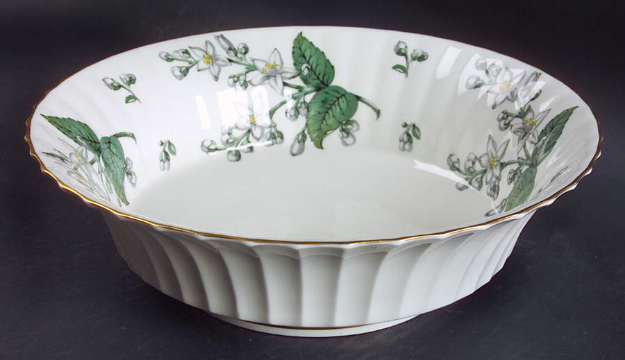 Valencia 9" Round Vegetable Bowl by Royal Worcester-1