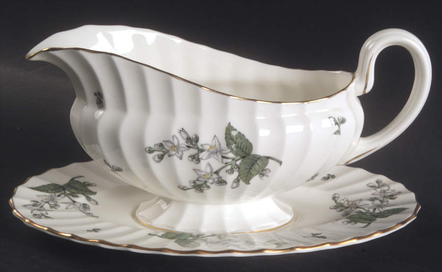 Valencia Gravy Boat & Underplate by Royal Worcester-1