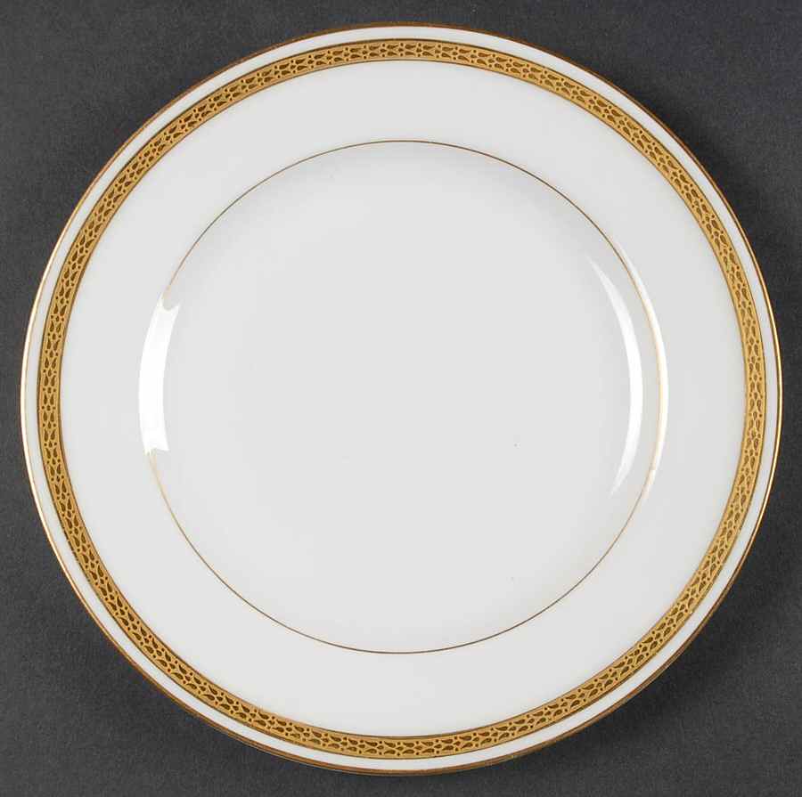 The Vigornia Salad Plate by Royal Worcester-1