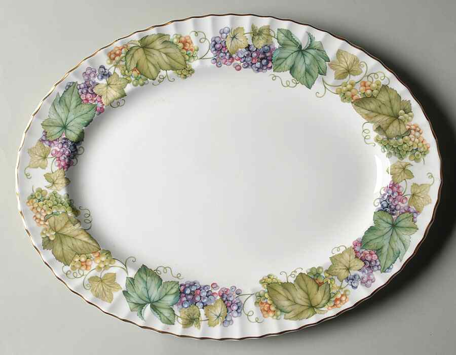 Vine Harvest 15" Oval Serving Platter by Royal Worcester-1