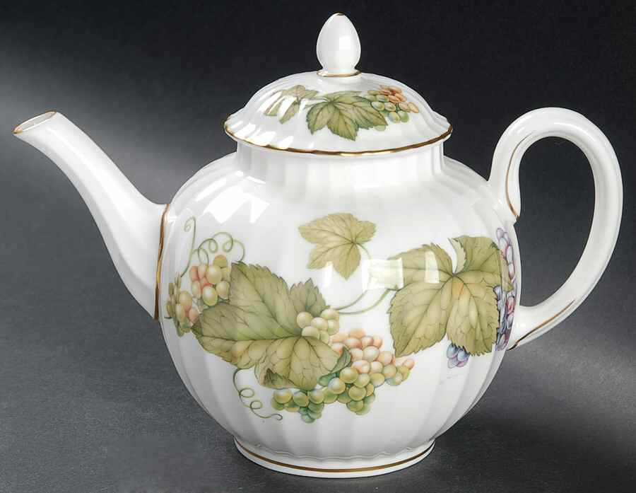 Vine Harvest Small Teapot & Lid by Royal Worcester-1
