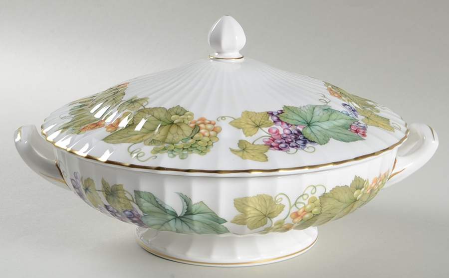 Vine Harvest Round Covered Vegetable by Royal Worcester-1