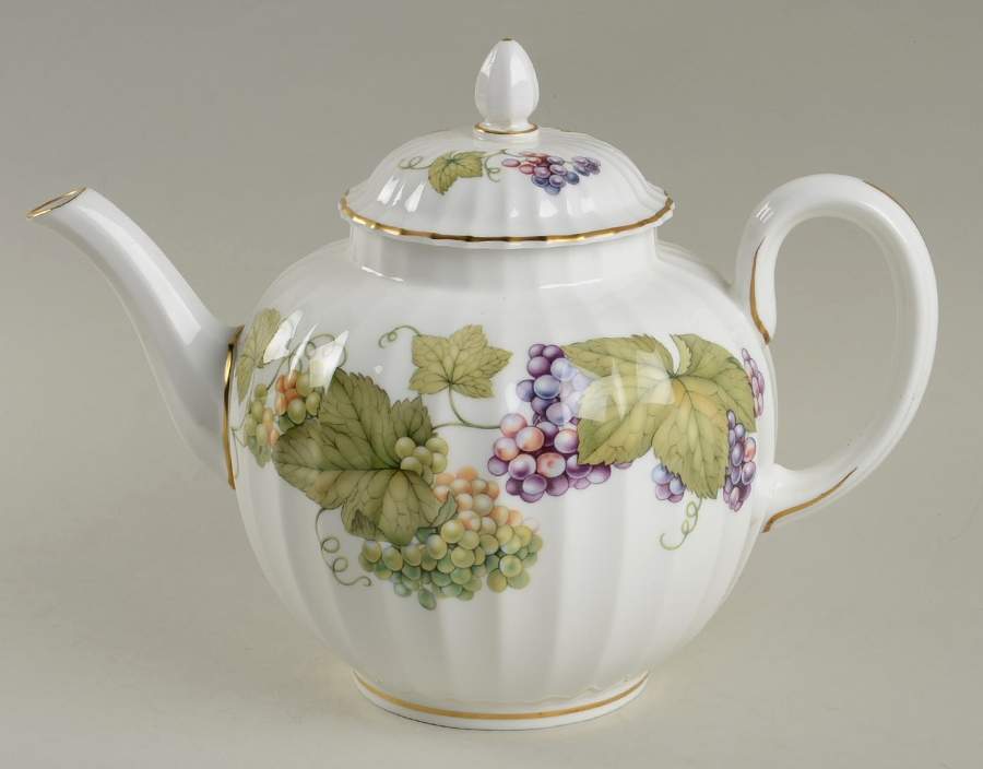 Vine Harvest Teapot & Lid by Royal Worcester-1