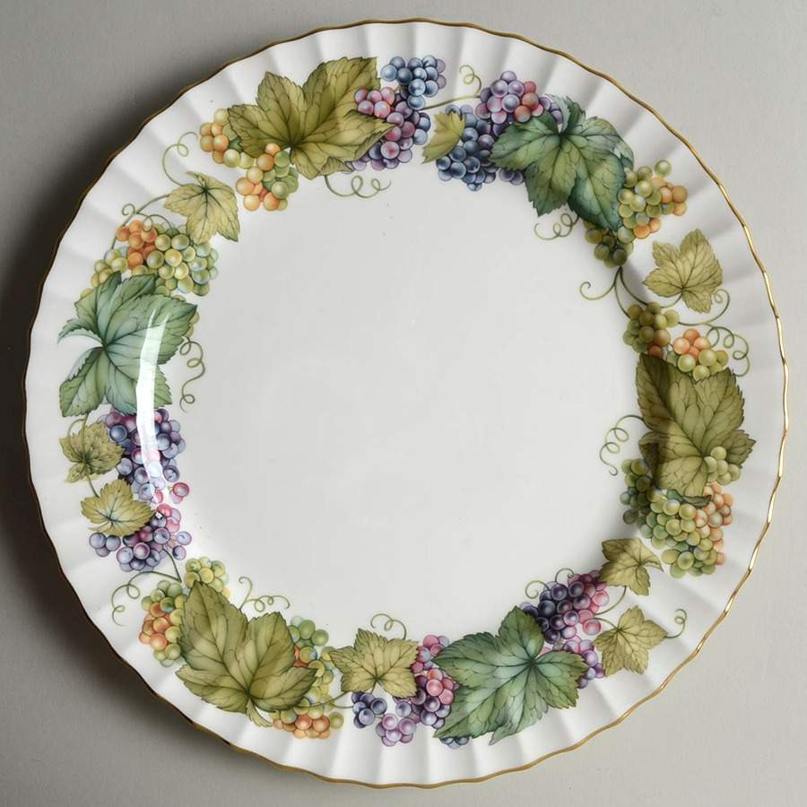 Vine Harvest Dinner Plate by Royal Worcester-1