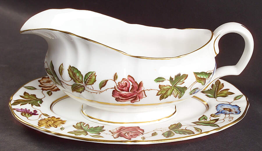 Virginia Gravy Boat & Underplate by Royal Worcester-1