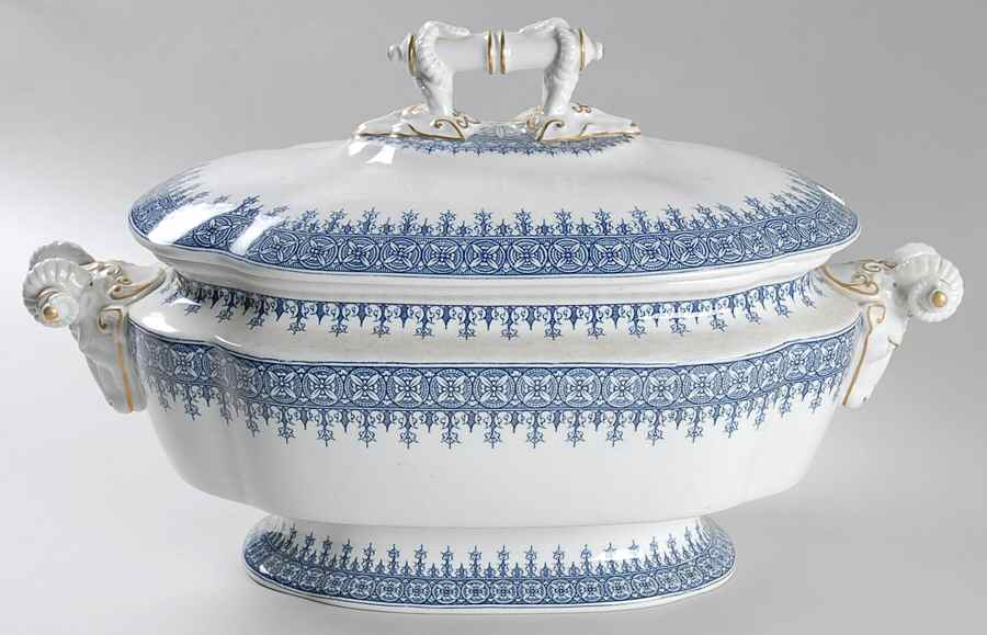 W2088 (No Trim) Oval Tureen & Lid by Royal Worcester-1