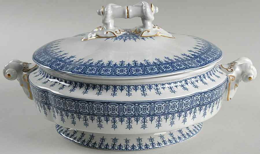 W2088 (No Trim) Round Covered Vegetable by Royal Worcester-1
