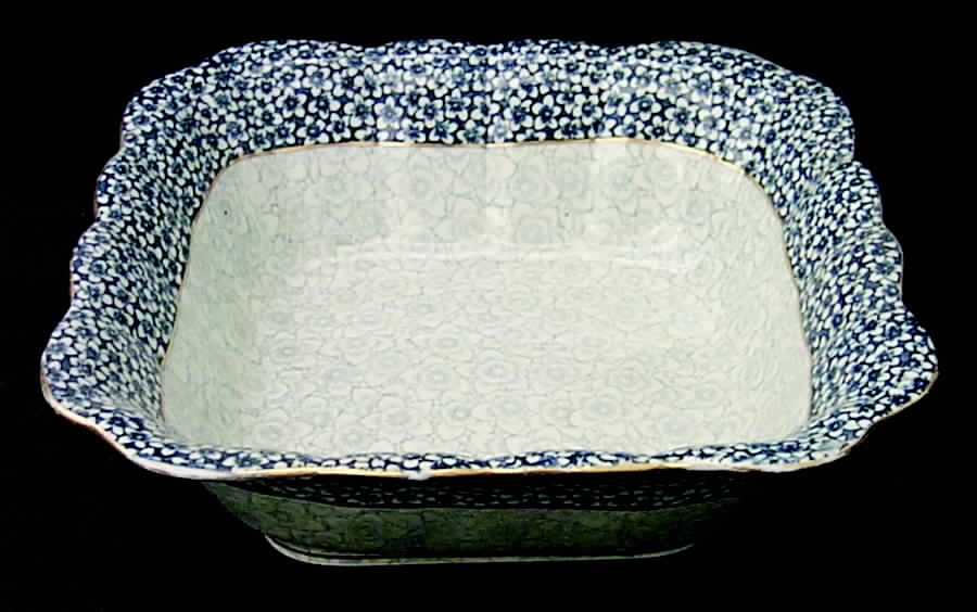 W415 (Scalloped) 9" Square Vegetable Bowl by Royal Worcester-1