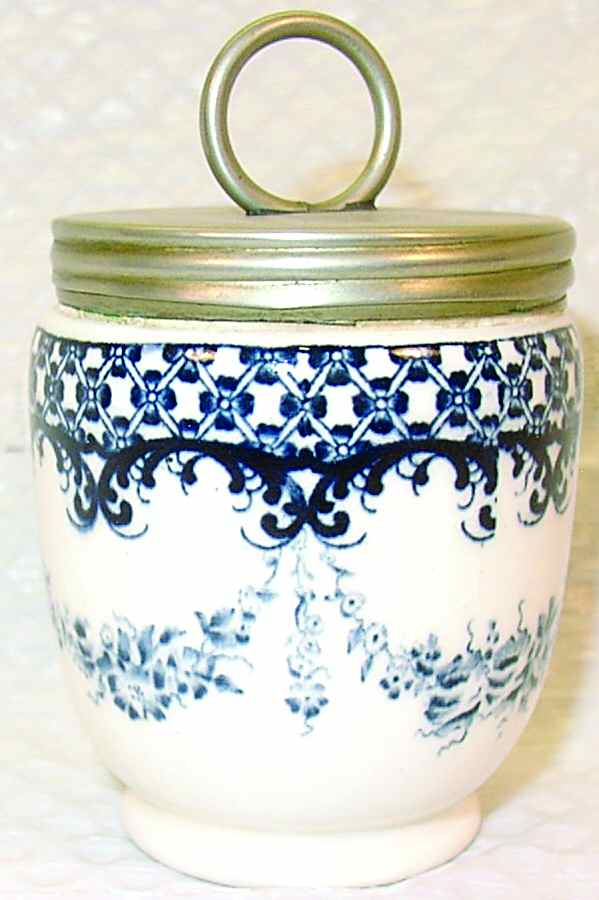 W5679 Egg Coddler & Lid by Royal Worcester-1