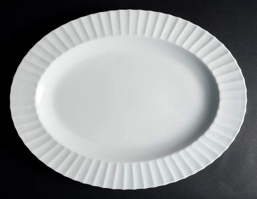 Warmstry White 17" Oval Serving Platter by Royal Worcester-1