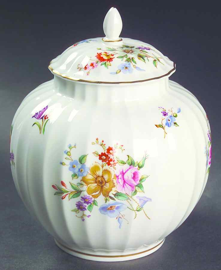 Witley Garden Small Ginger Jar & Lid by Royal Worcester-1