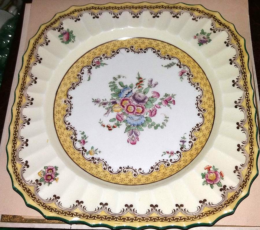 Willoughby Square Salad Plate by Royal Worcester-1