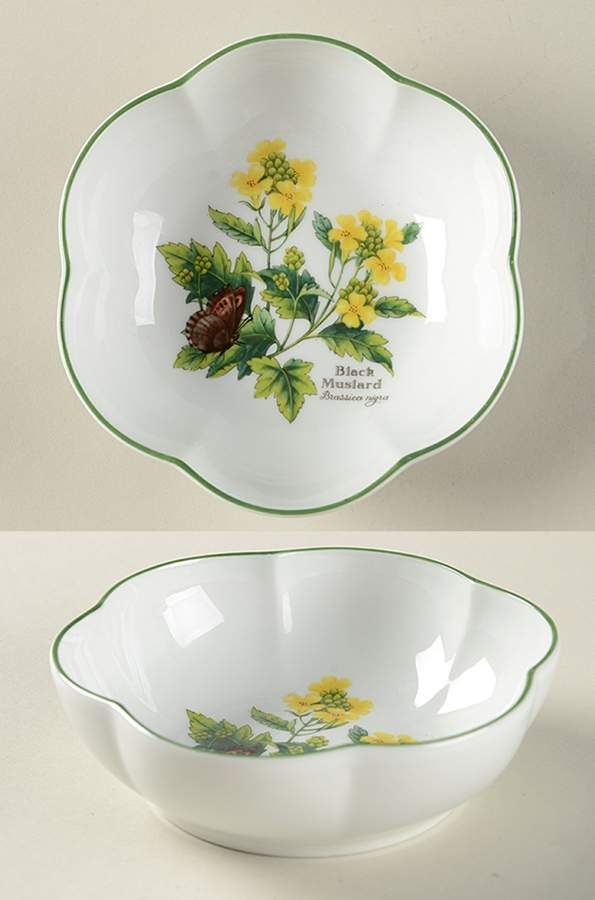 Worcester Herbs (Green Trim) Small Scalloped Round Dish by Royal Worcester-1