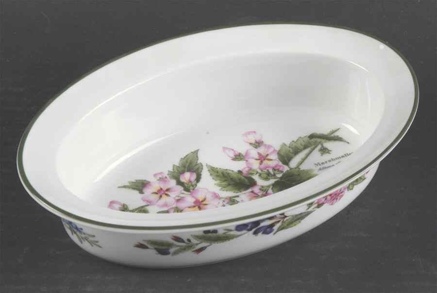 Worcester Herbs (Green Trim) 7" Oval Pie Baker by Royal Worcester-1