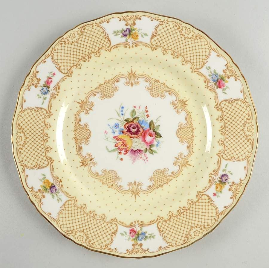 Z1726 Dinner Plate by Royal Worcester-1