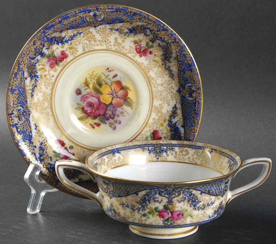 Z281 Footed Cream Soup Bowl & Saucer Set by Royal Worcester-1