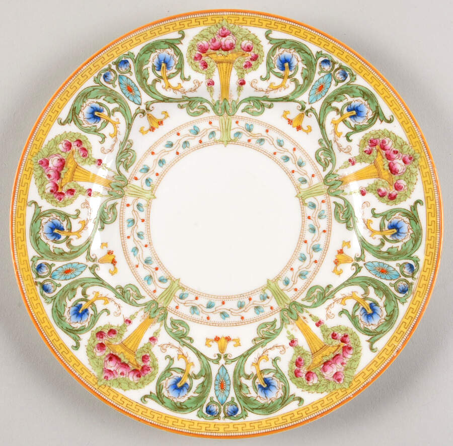 Z698-2 Luncheon Plate by Royal Worcester-1