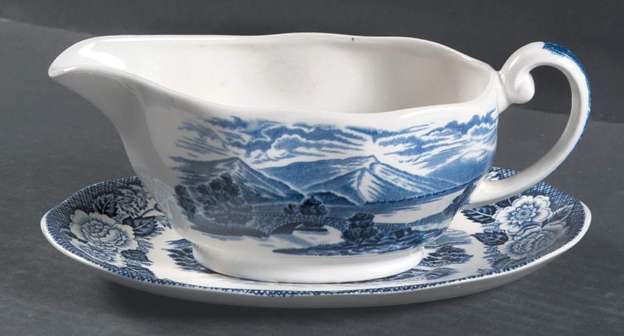 Lochs of Scotland Blue Gravy Boat & Underplate by Royal Warwick-1