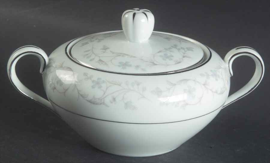Fairlawn Sugar Bowl & Lid by Royal Wentworth-1